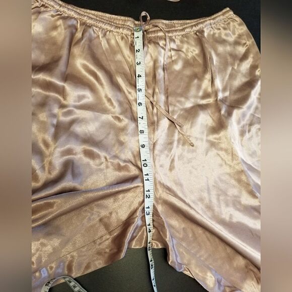 Victoria's Secret 2 pc Silk Pjs NWT LONDON Vintage - Picture 13 of 16